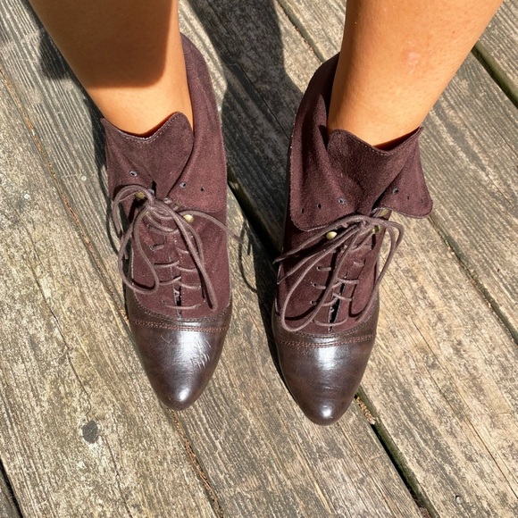 🍂 RED LEVEL BURGUNDY BROWN FAUX LEATHER SUEDE HEEL BOOTIES! - Picture 5 of 17